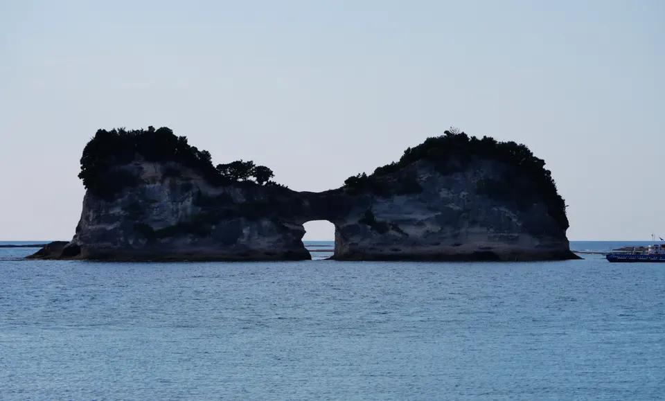 Engetsu Island