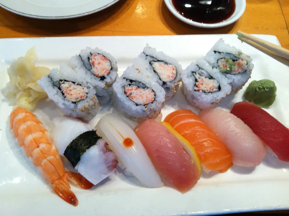 Toyosu seafood sushi